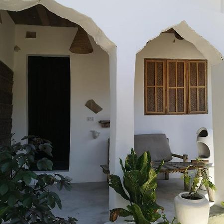 Wow Beach House Jambiani  Bagian luar foto