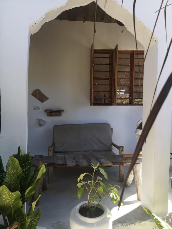 Wow Beach House Jambiani  Bagian luar foto